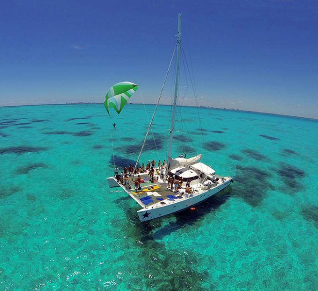Isla Mujeres catamaran tour